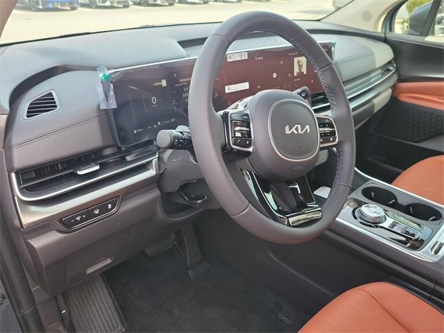 new 2026 Kia Carnival Hybrid car, priced at $51,080