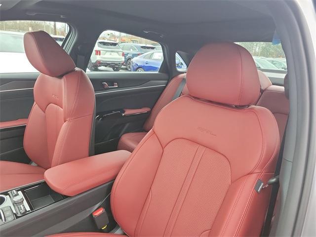 new 2026 Kia K5 car, priced at $31,136