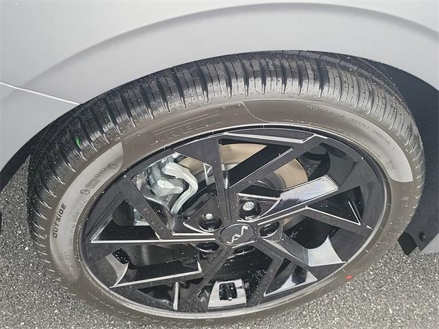 new 2026 Kia K5 car, priced at $31,136