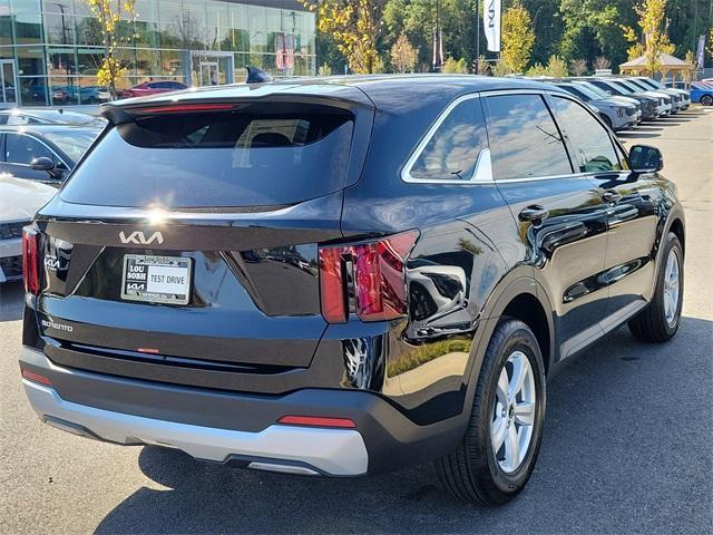 new 2026 Kia Sorento car, priced at $32,362