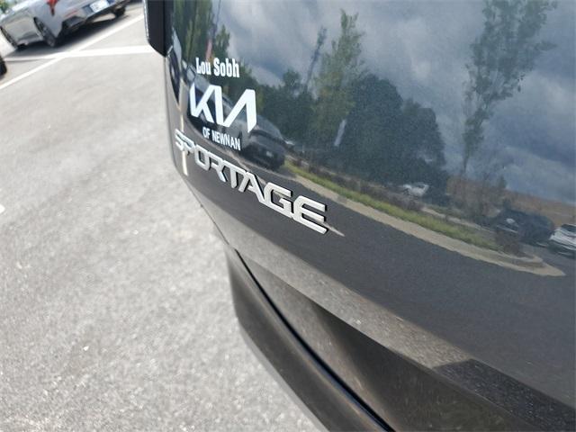 new 2025 Kia Sportage Hybrid car, priced at $37,767