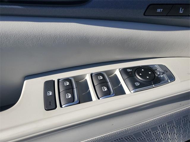 new 2026 Kia Carnival car, priced at $41,548