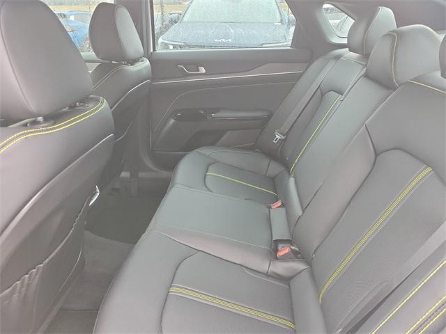 new 2026 Kia K5 car, priced at $40,001