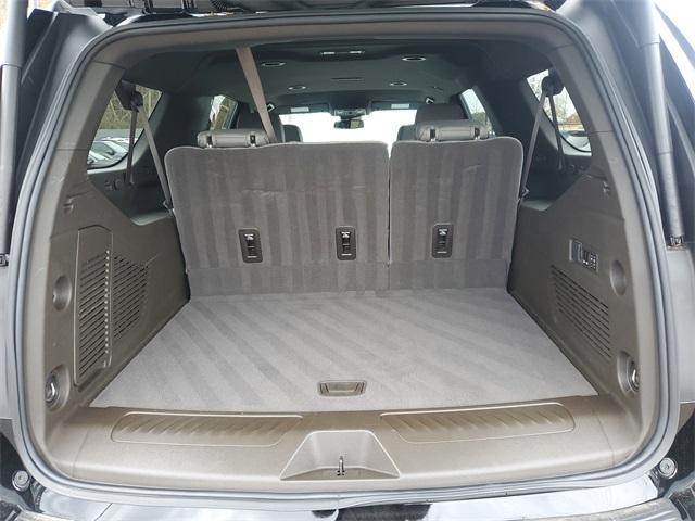 used 2025 GMC Yukon XL car, priced at $65,393