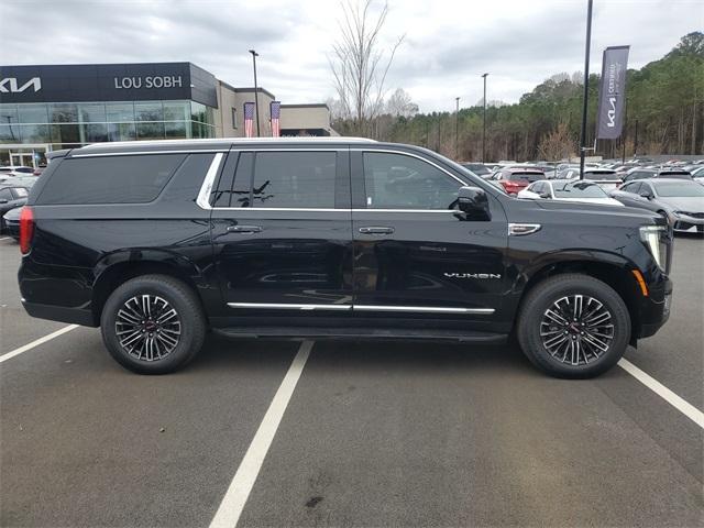 used 2025 GMC Yukon XL car, priced at $65,393