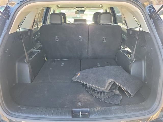 used 2025 Kia Sorento car, priced at $29,999