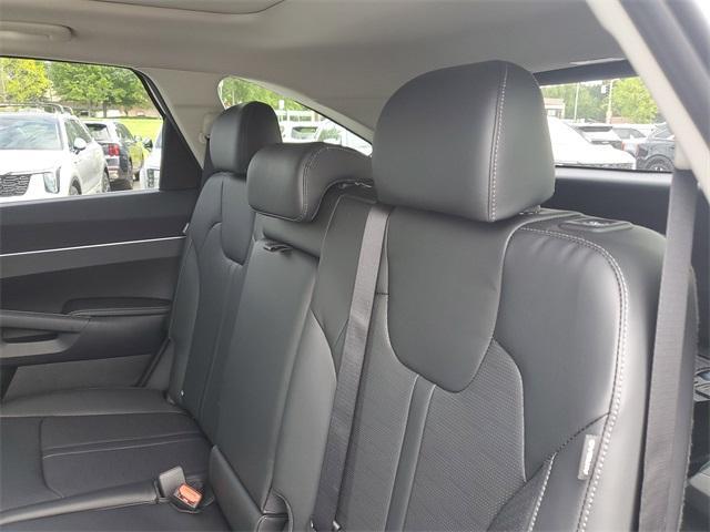 new 2026 Kia Sorento car, priced at $36,637