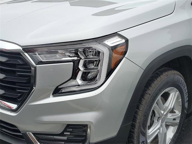 used 2022 GMC Terrain car, priced at $20,199