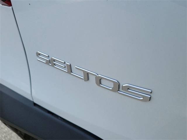 new 2026 Kia Seltos car, priced at $28,057