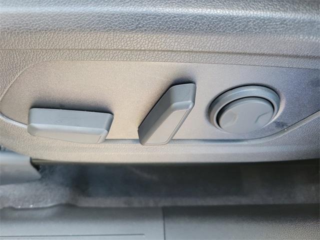 new 2026 Kia Sorento car, priced at $37,426