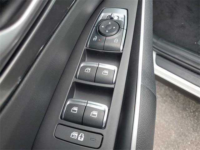 new 2026 Kia Sorento car, priced at $36,637