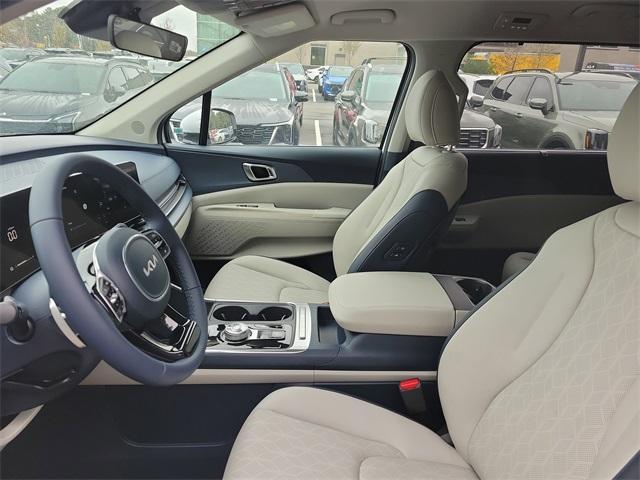 new 2026 Kia Carnival Hybrid car, priced at $44,431