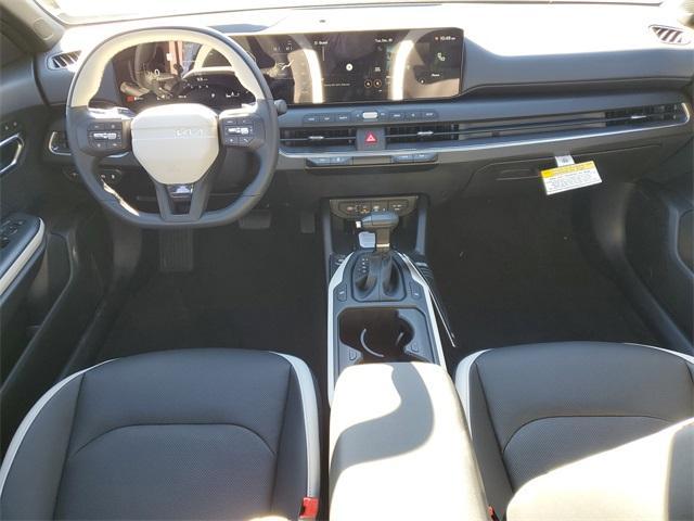 new 2025 Kia K4 car, priced at $27,479