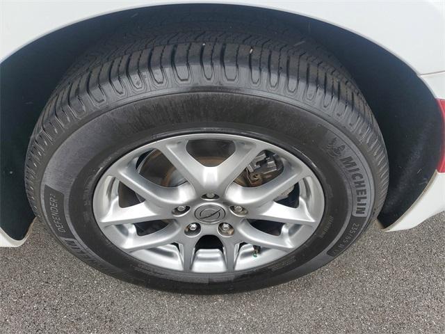 used 2021 Chrysler Pacifica car, priced at $17,794