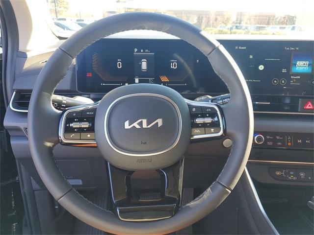 new 2026 Kia Carnival car, priced at $41,021