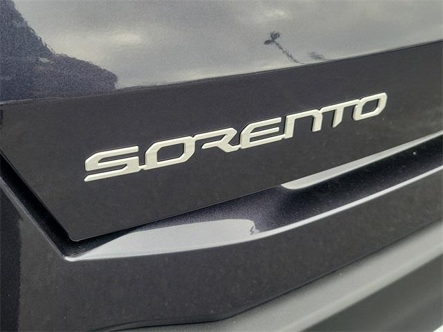 new 2026 Kia Sorento car, priced at $32,362