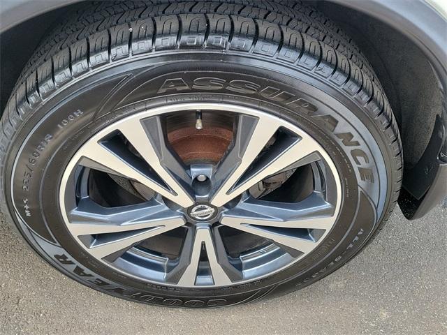 used 2017 Nissan Rogue car, priced at $8,897