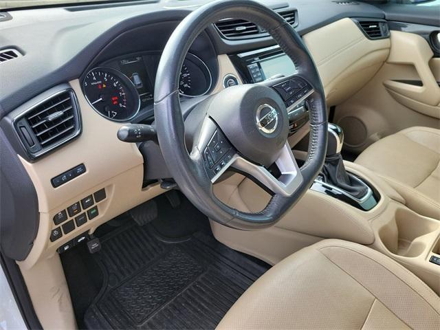 used 2017 Nissan Rogue car, priced at $8,897