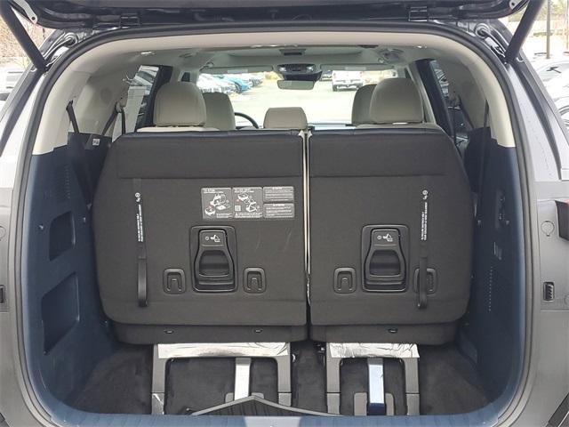 new 2026 Kia Carnival Hybrid car, priced at $50,085