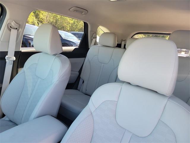 new 2026 Kia Sorento car, priced at $36,413