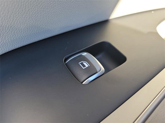 new 2026 Kia Sorento car, priced at $36,413