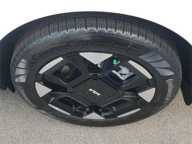 new 2026 Kia Carnival car, priced at $41,548