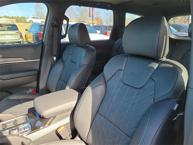 new 2025 Kia Telluride car, priced at $44,663