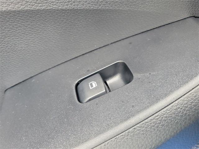 new 2026 Kia Seltos car, priced at $32,194