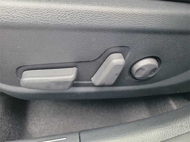 new 2026 Kia Seltos car, priced at $32,194