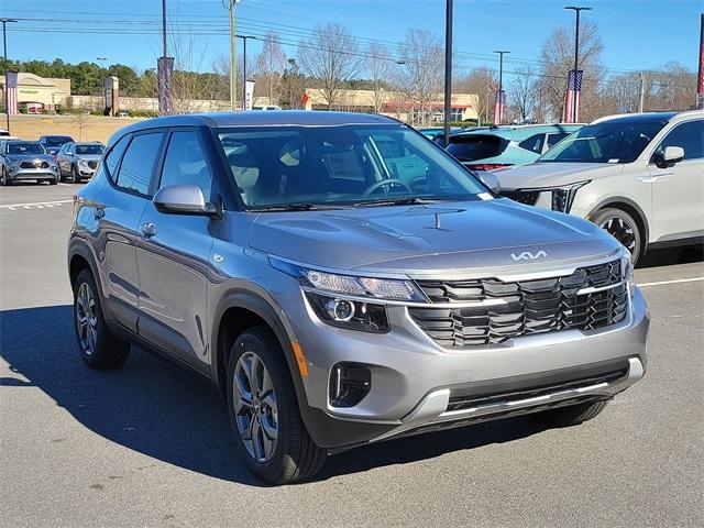 new 2026 Kia Seltos car, priced at $26,335