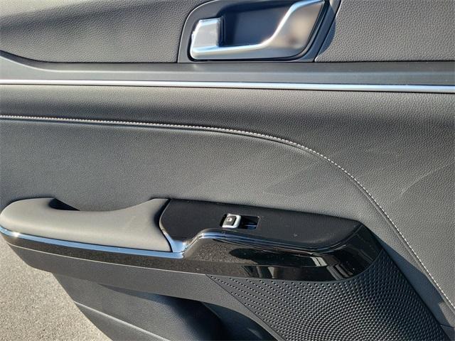 new 2026 Kia K5 car, priced at $30,666