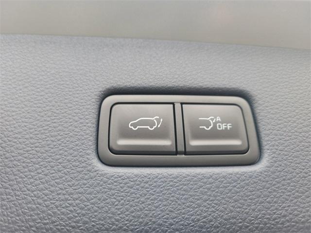 new 2026 Kia Carnival car, priced at $41,548