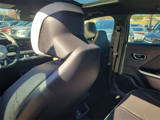 new 2025 Kia K4 car, priced at $27,479