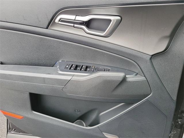 new 2026 Kia Sportage car, priced at $29,431