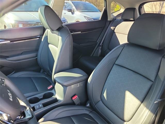 new 2026 Kia Seltos car, priced at $32,694