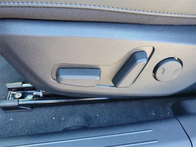 new 2025 Kia EV6 car, priced at $42,428