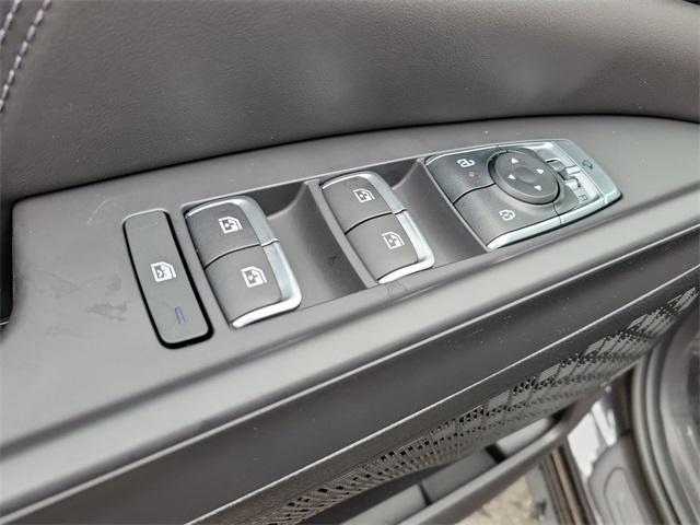 new 2026 Kia Carnival Hybrid car, priced at $54,025