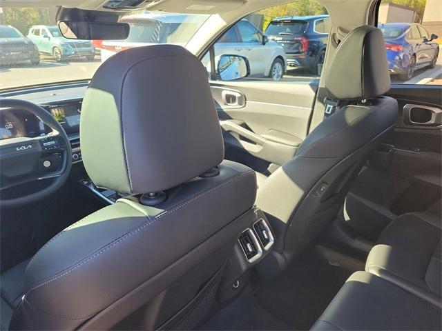 new 2026 Kia Sorento car, priced at $37,036
