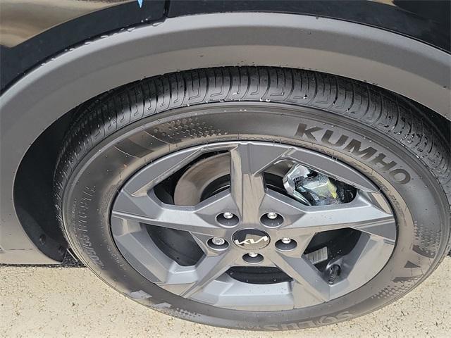 new 2026 Kia K4 car, priced at $24,014