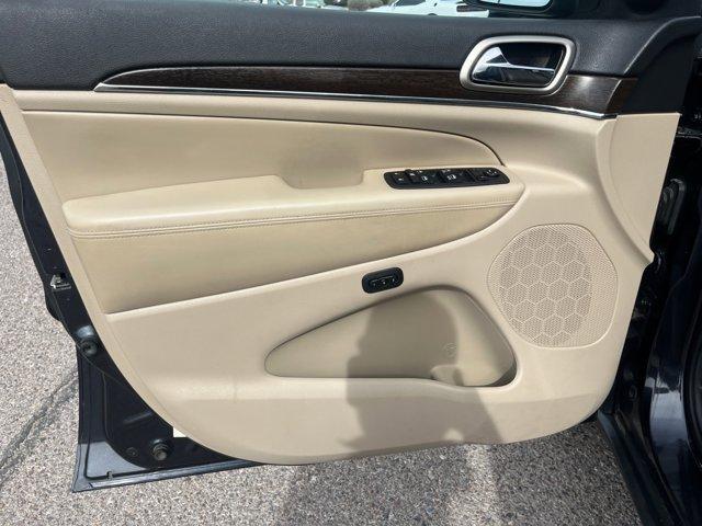 used 2014 Jeep Grand Cherokee car, priced at $11,888