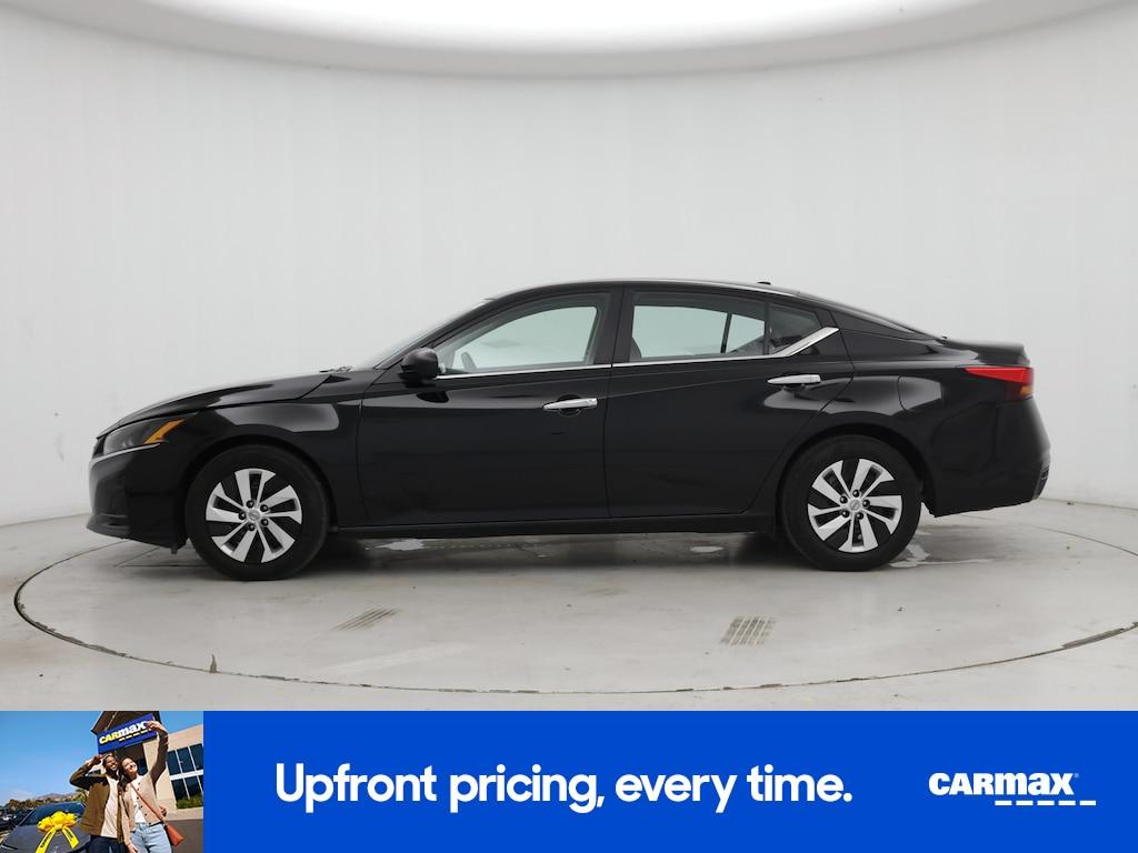 used 2025 Nissan Altima car, priced at $23,998