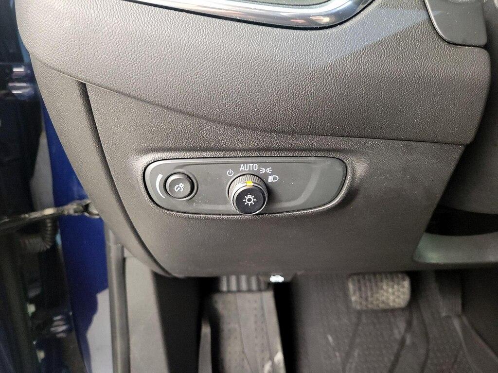 used 2023 Chevrolet Equinox car, priced at $22,998