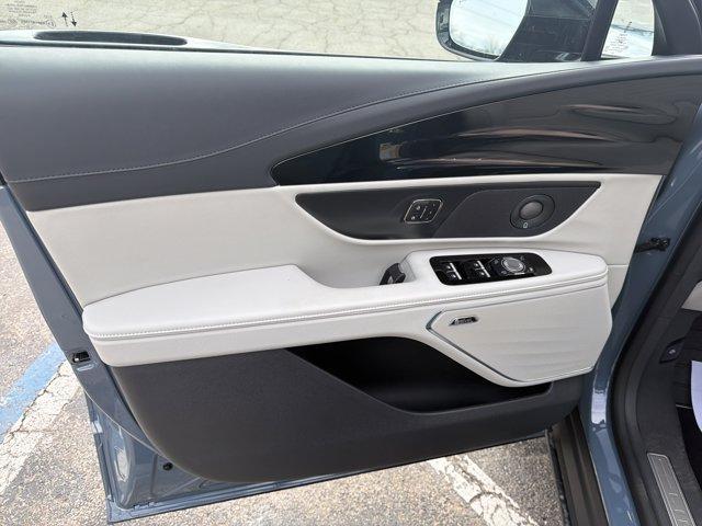 new 2026 Lincoln Nautilus car