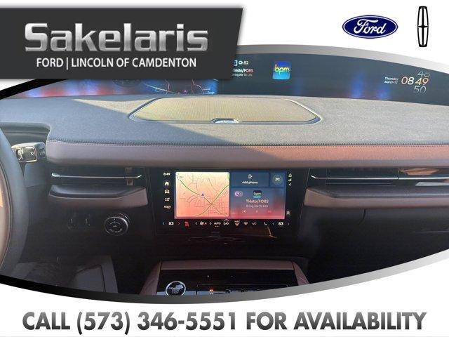 new 2026 Lincoln Navigator L car, priced at $112,785