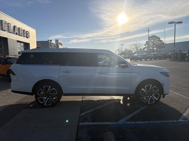 new 2026 Lincoln Navigator L car, priced at $112,785