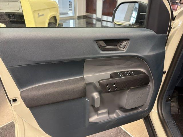 new 2025 Ford Maverick car