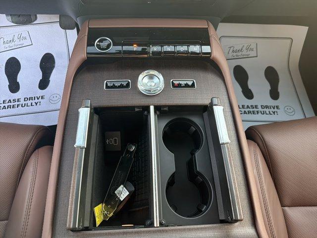 new 2026 Lincoln Navigator L car