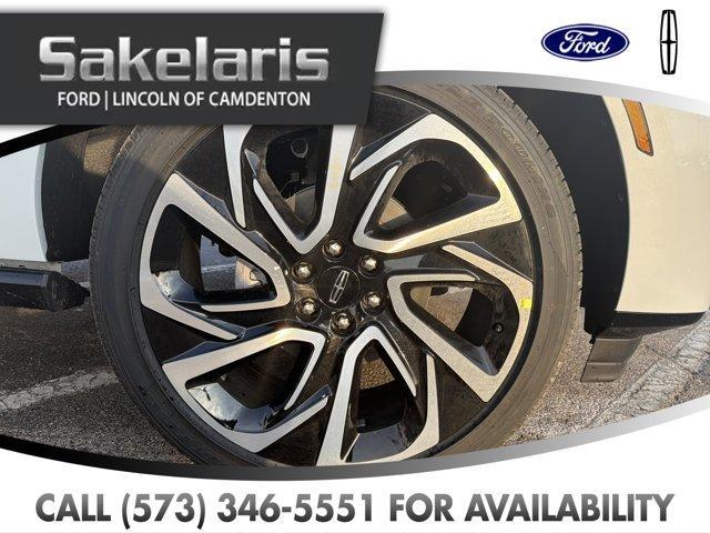new 2026 Lincoln Navigator L car, priced at $115,080