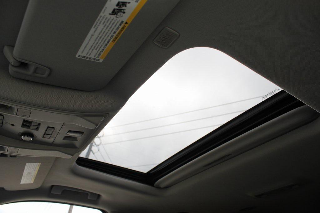 used 2017 Cadillac Escalade ESV car, priced at $21,281