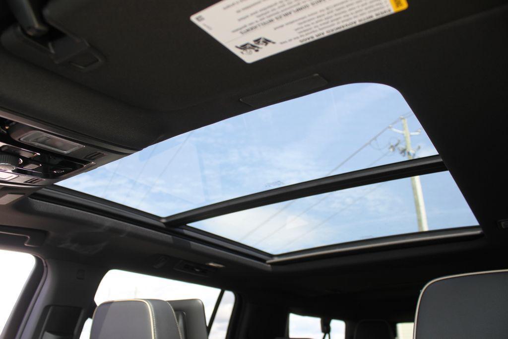 new 2026 Chevrolet Suburban car, priced at $89,430